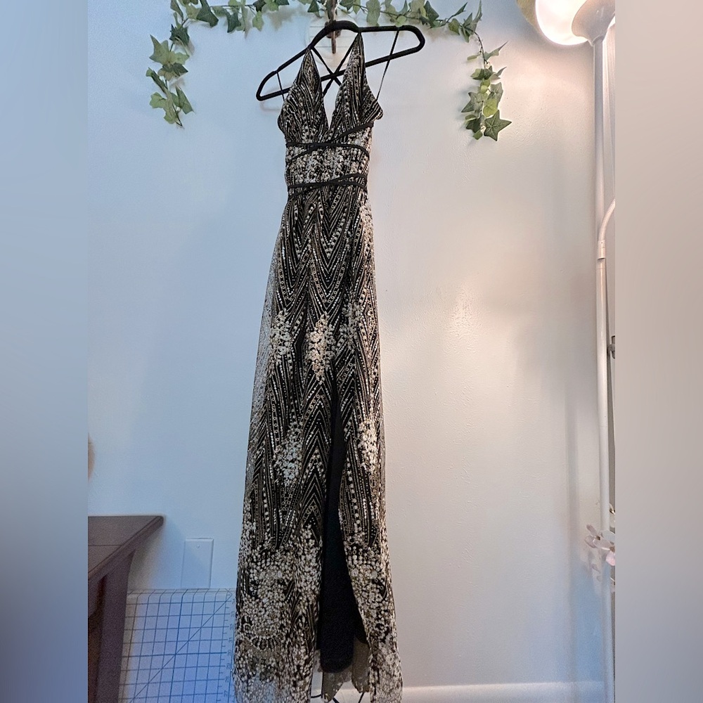 Hello Molly Black and Gold Sparkly Goddess Prom Dress - Picture 3 of 16
